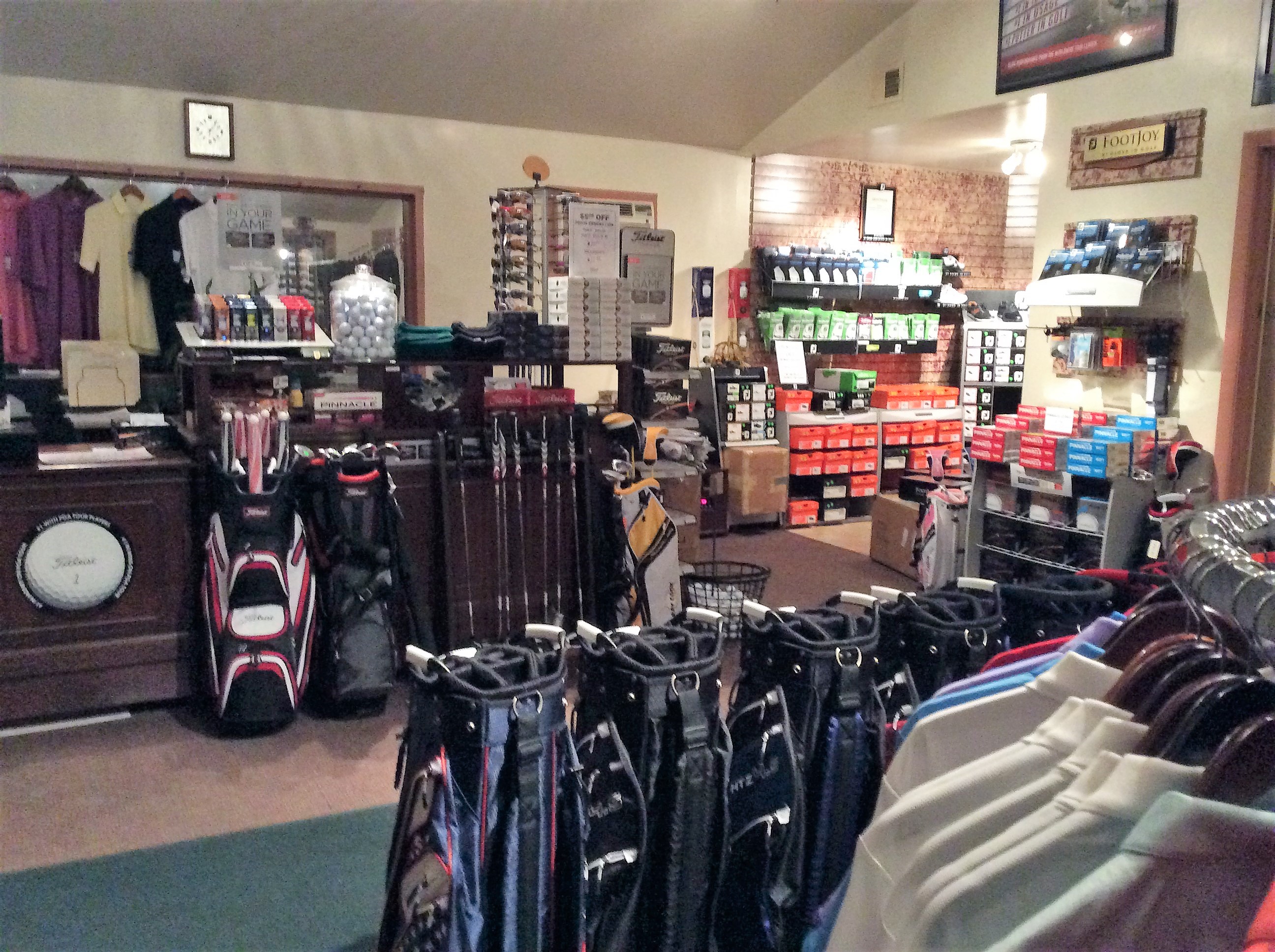 Pro Shop Sportsman's Golf Course